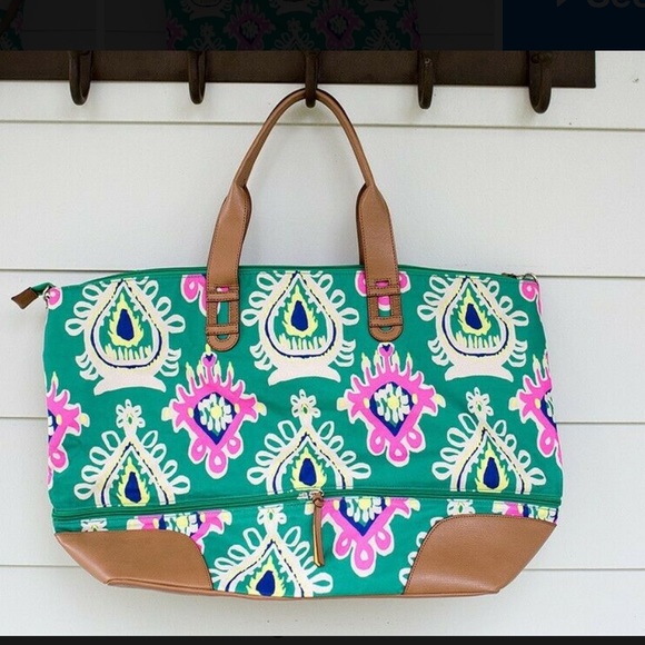 Stella & Dot Handbags - Stella & Dot Ikat Getaway